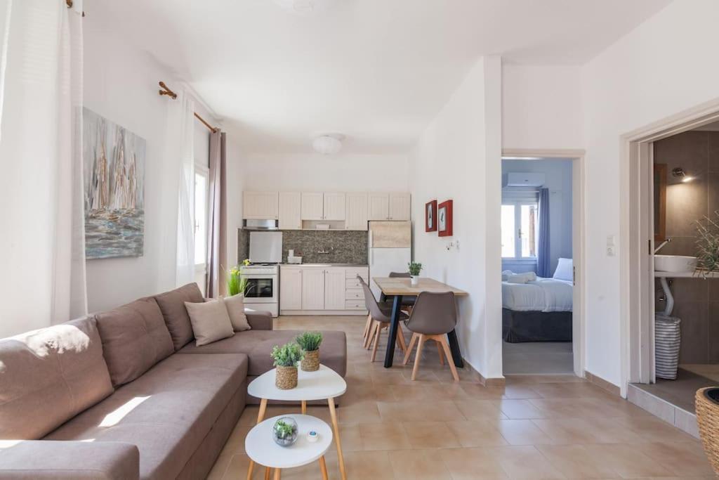 גובס Geo'S Lovely Two Bedroom Island Apartment מראה חיצוני תמונה